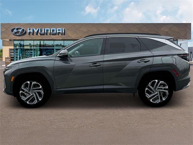 new 2025 Hyundai TUCSON Hybrid car, priced at $39,654