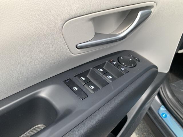 new 2025 Hyundai Tucson car, priced at $33,950