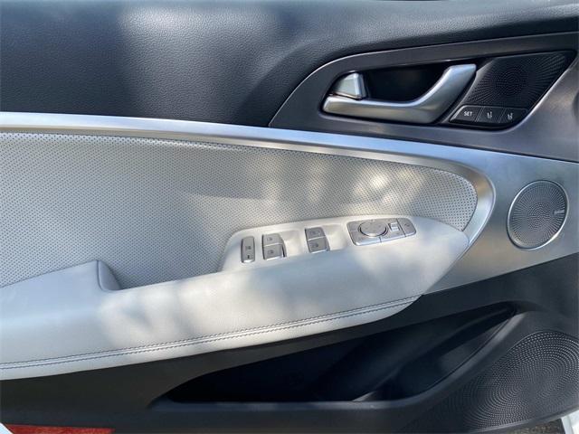 new 2025 Genesis G70 car, priced at $53,155