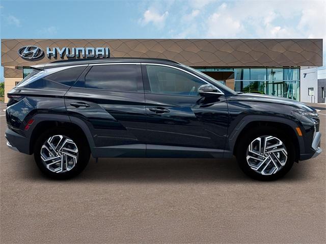 new 2025 Hyundai TUCSON Hybrid car, priced at $39,522