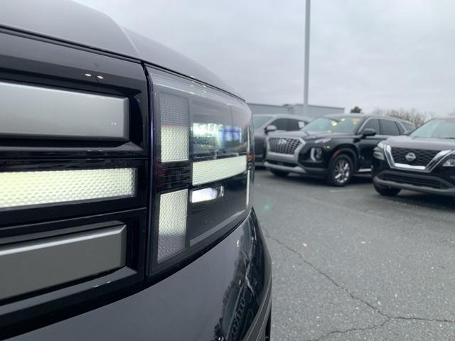 new 2025 Hyundai Santa Fe car, priced at $32,955