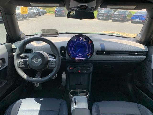 used 2025 MINI Hardtop car, priced at $30,620