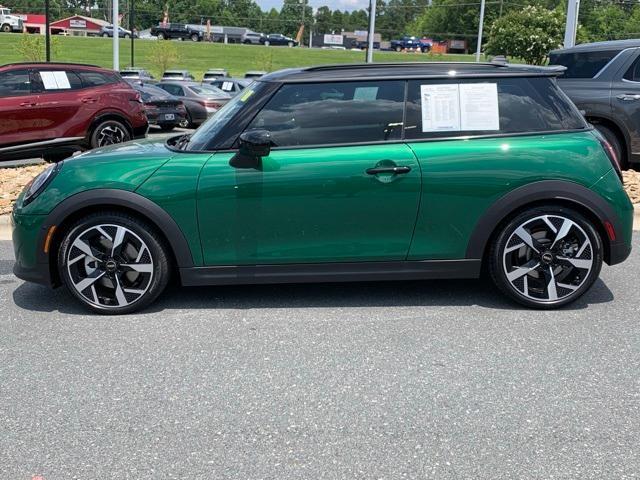 used 2025 MINI Hardtop car, priced at $30,620