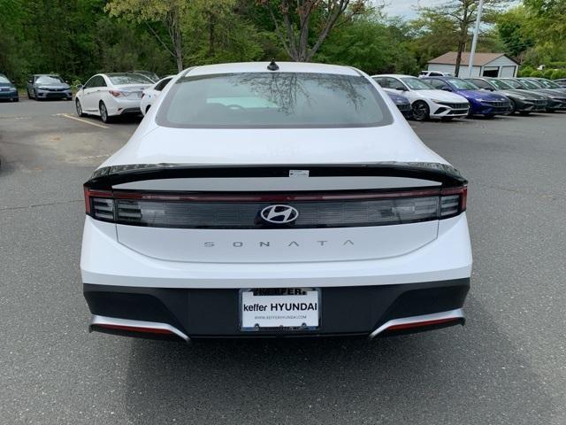 new 2025 Hyundai Sonata car, priced at $26,140