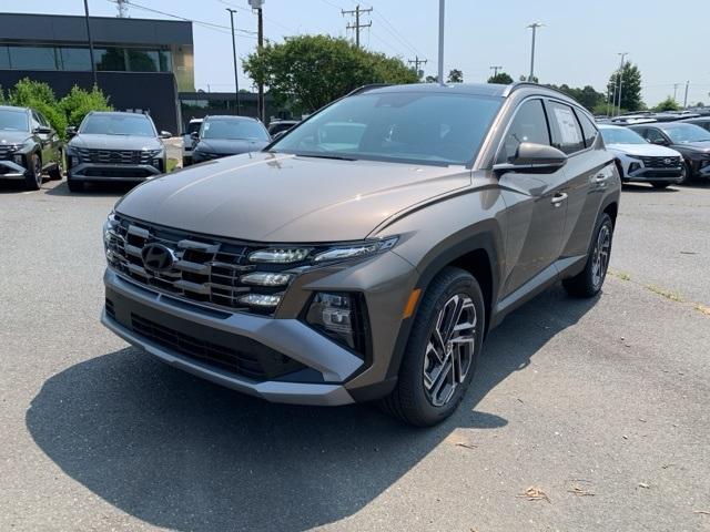 new 2025 Hyundai TUCSON Hybrid car, priced at $41,216