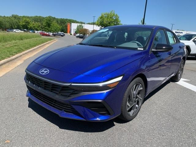 new 2025 Hyundai Elantra car, priced at $23,108