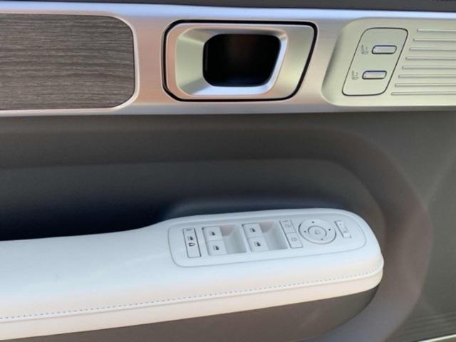 new 2025 Hyundai Santa Fe car, priced at $45,283