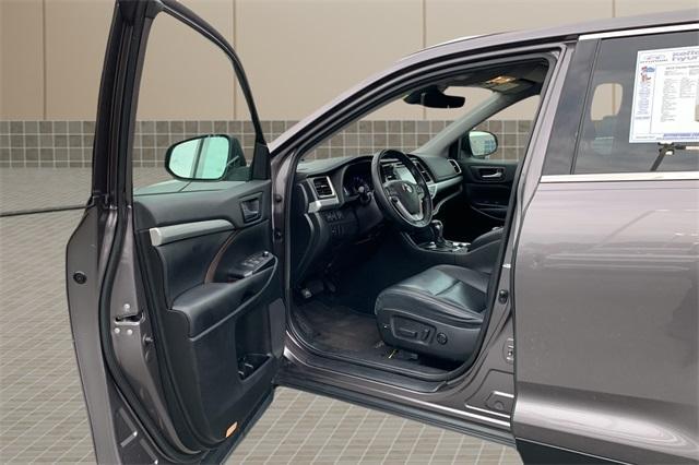 used 2019 Toyota Highlander car, priced at $20,400