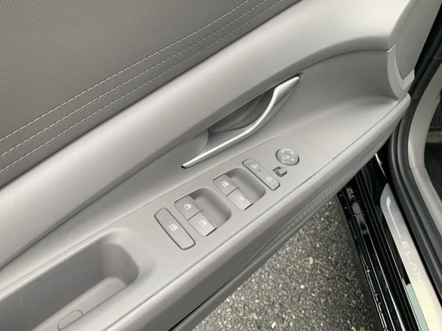 used 2024 Hyundai ELANTRA HEV car, priced at $23,700