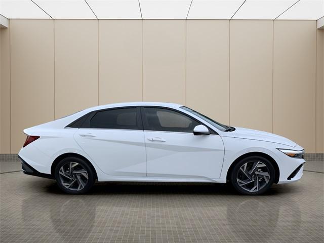 used 2025 Hyundai Elantra car, priced at $22,300