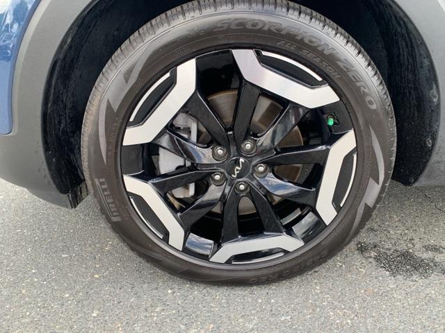 used 2024 Kia Telluride car, priced at $39,500