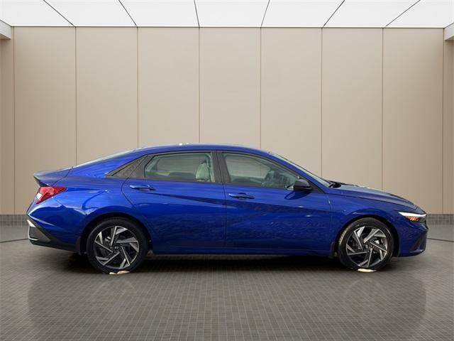 used 2025 Hyundai Elantra car, priced at $20,300