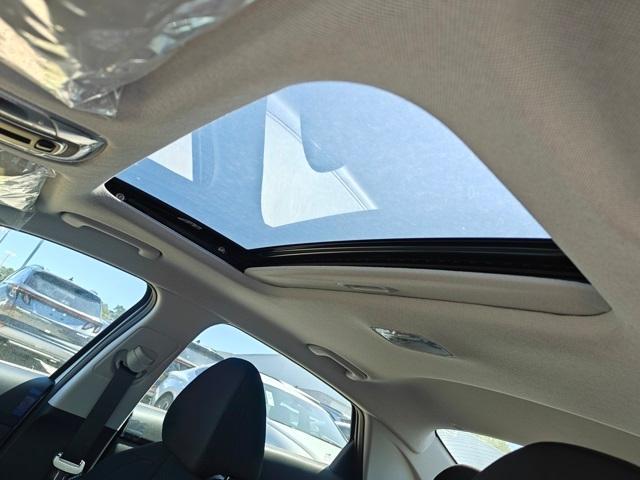 new 2025 Hyundai Elantra car, priced at $26,101