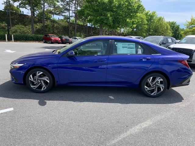 new 2025 Hyundai Elantra car, priced at $26,581