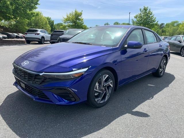 new 2025 Hyundai Elantra car, priced at $26,581