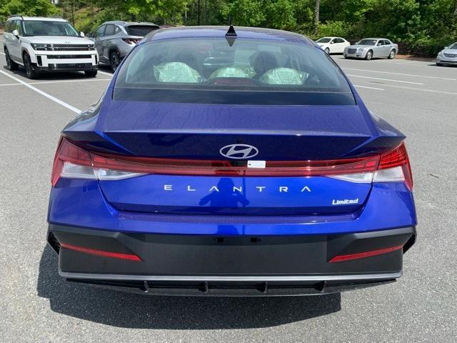 new 2025 Hyundai Elantra car, priced at $26,581