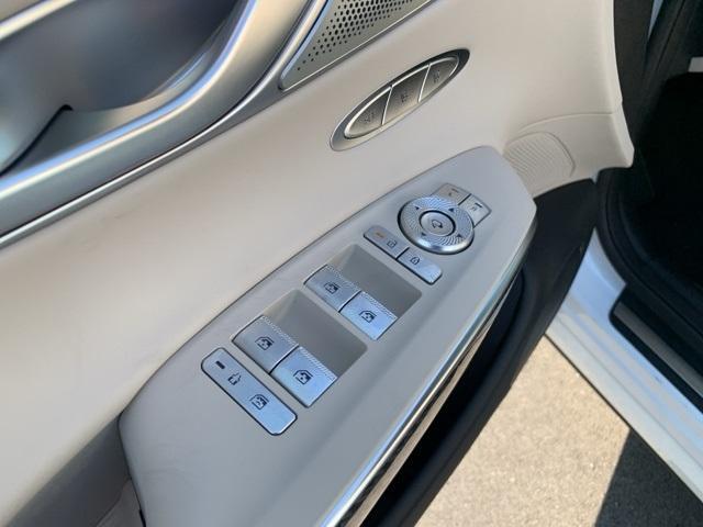 new 2026 Genesis GV70 car