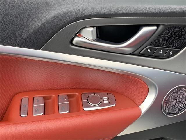 used 2025 Genesis G70 car, priced at $41,000