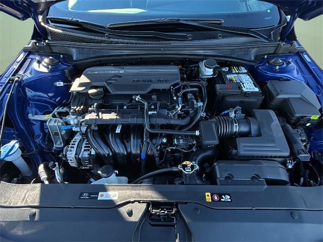 used 2025 Hyundai Elantra car, priced at $22,300