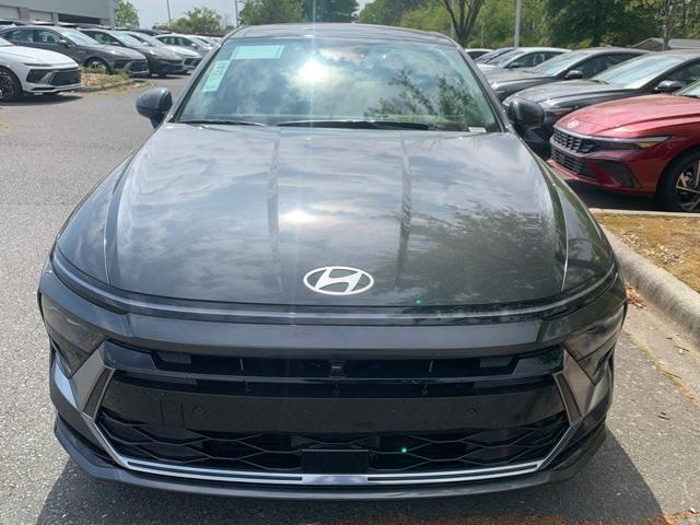 new 2025 Hyundai Sonata Hybrid car, priced at $37,565