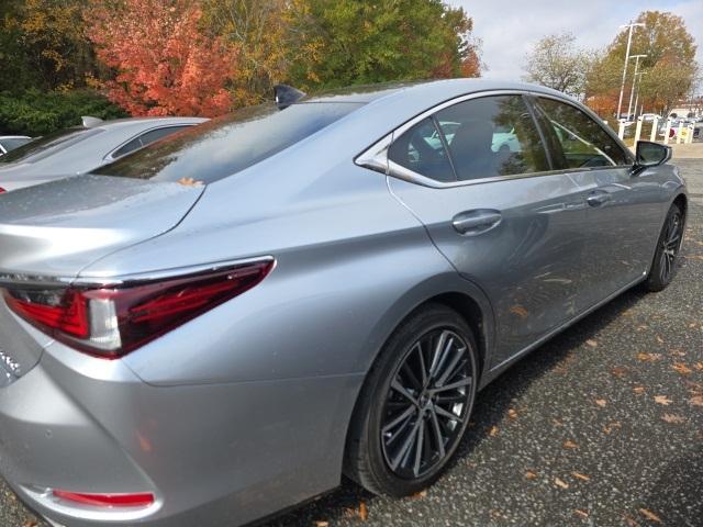 used 2023 Lexus ES 350 car, priced at $38,577