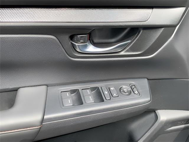 used 2025 Honda CR-V Hybrid car, priced at $26,500