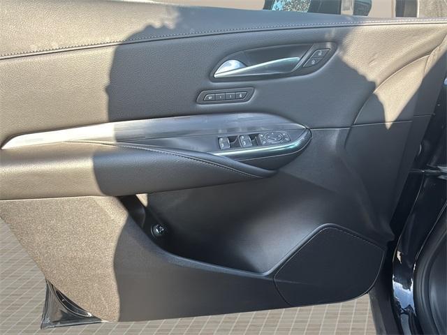 used 2024 Cadillac XT4 car, priced at $31,900