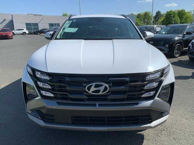 new 2025 Hyundai TUCSON Hybrid car, priced at $31,971