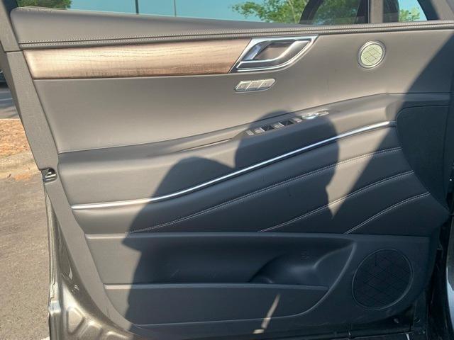 new 2025 Genesis GV80 car, priced at $64,495