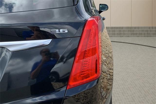 used 2017 Cadillac XT5 car, priced at $16,300