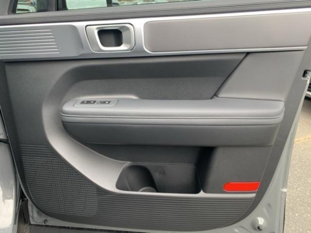 new 2025 Hyundai Santa Fe car, priced at $37,177