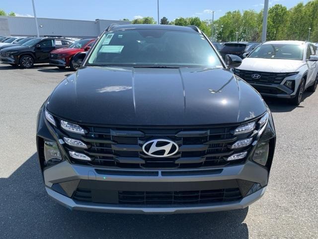 new 2025 Hyundai TUCSON Hybrid car, priced at $33,236