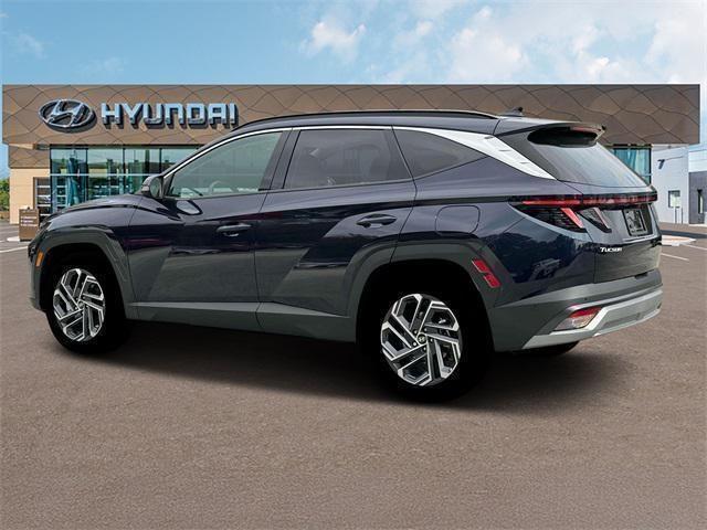 new 2025 Hyundai TUCSON Hybrid car