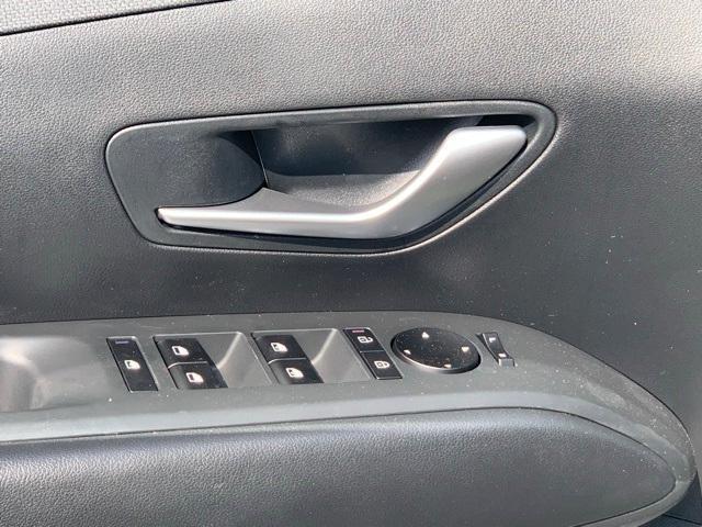 new 2025 Hyundai TUCSON Hybrid car, priced at $36,212