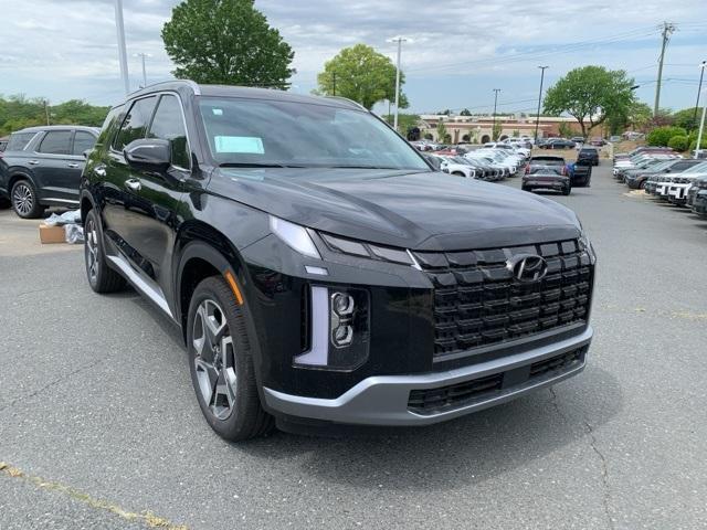 new 2025 Hyundai Palisade car, priced at $45,586