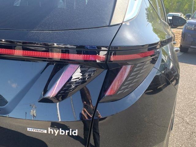 new 2025 Hyundai TUCSON Hybrid car, priced at $36,374