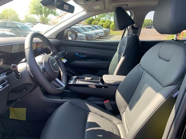 new 2025 Hyundai TUCSON Hybrid car, priced at $36,374