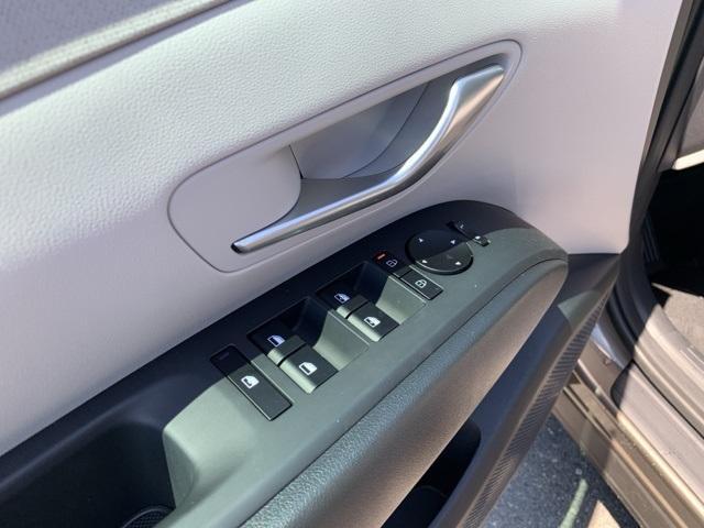 new 2025 Hyundai TUCSON Hybrid car, priced at $36,314