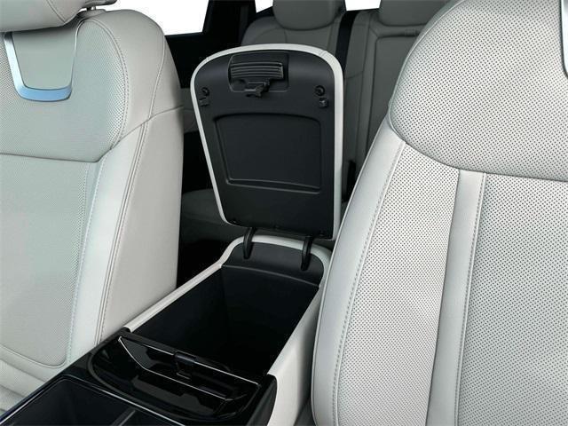 new 2025 Hyundai TUCSON Hybrid car, priced at $39,982