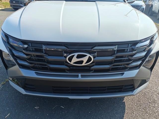 new 2025 Hyundai Tucson car, priced at $33,316