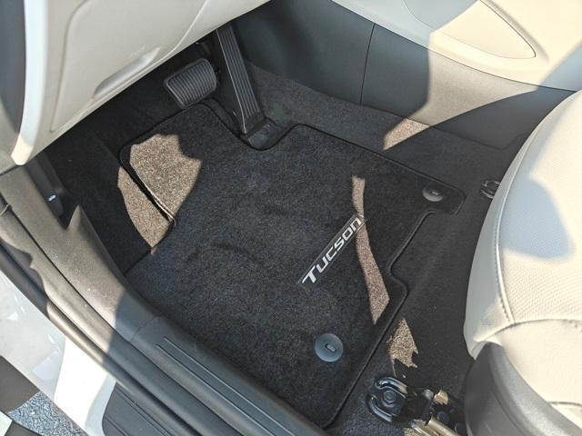 new 2025 Hyundai Tucson car, priced at $33,316
