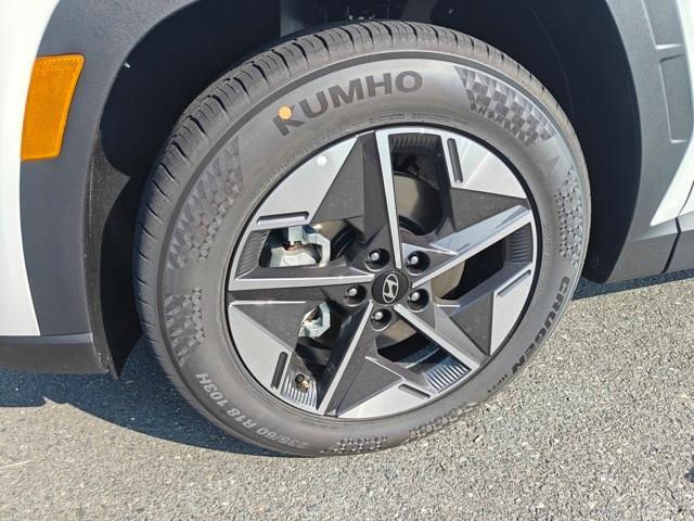 new 2025 Hyundai Tucson car, priced at $33,316