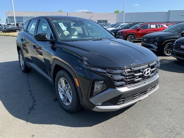 new 2025 Hyundai Tucson car, priced at $28,310