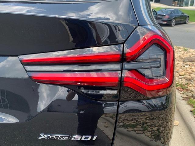 used 2022 BMW X3 car, priced at $33,908