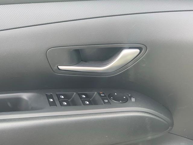 new 2025 Hyundai Tucson car, priced at $28,687