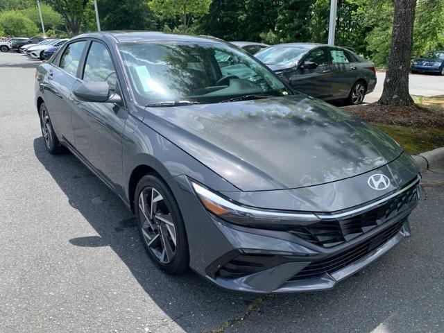 new 2025 Hyundai Elantra car, priced at $25,612
