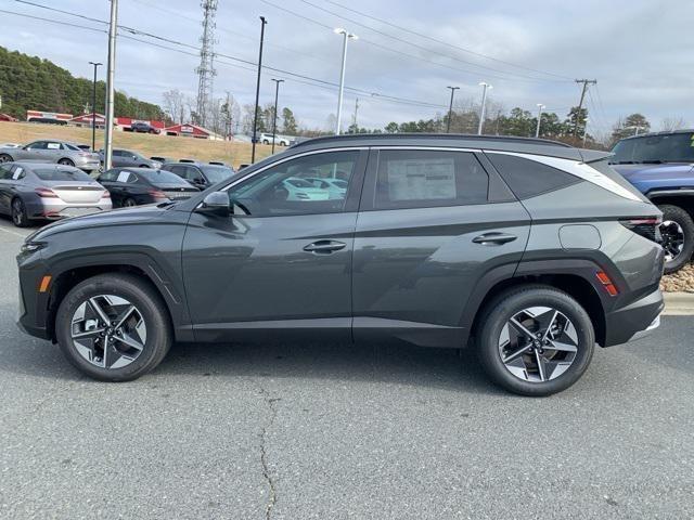 new 2025 Hyundai TUCSON Hybrid car, priced at $34,462