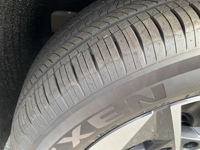 new 2025 Hyundai TUCSON Hybrid car, priced at $34,462