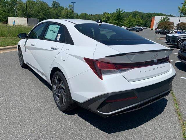 new 2025 Hyundai Elantra car, priced at $23,595