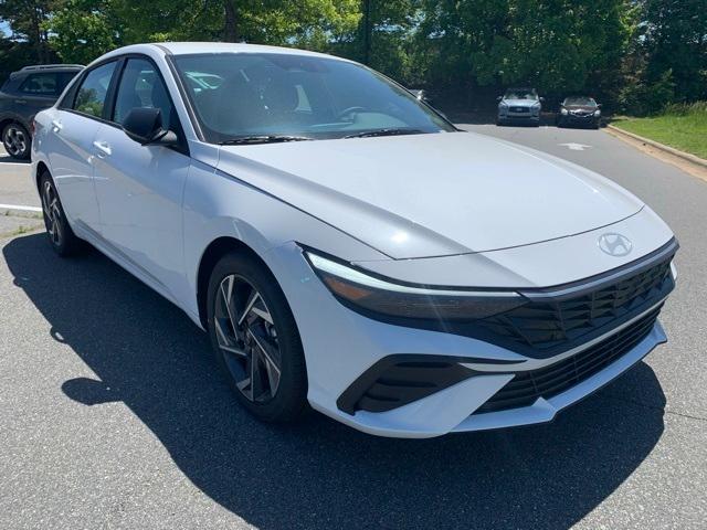 new 2025 Hyundai Elantra car, priced at $23,595